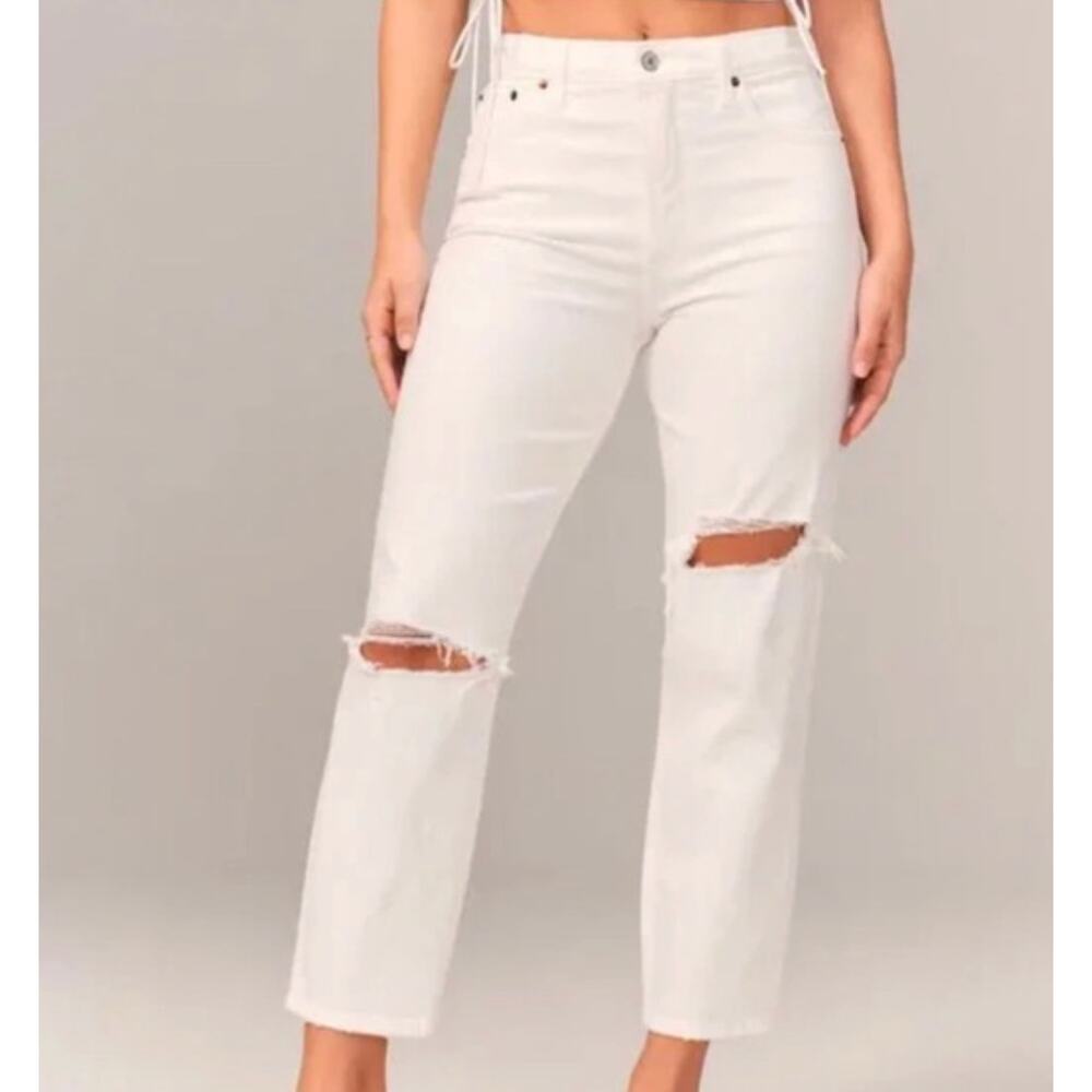 Abercrombie & Fitch The Mom High Rise Curve Love Distressed White 31 US 12